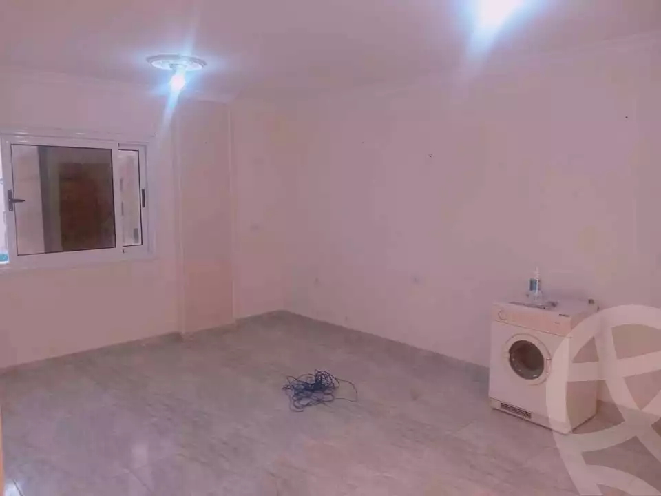 https://aqarmap.com.eg/en/listing/6090379-for-sale-cairo-mokattam-compounds-mwntn-blz