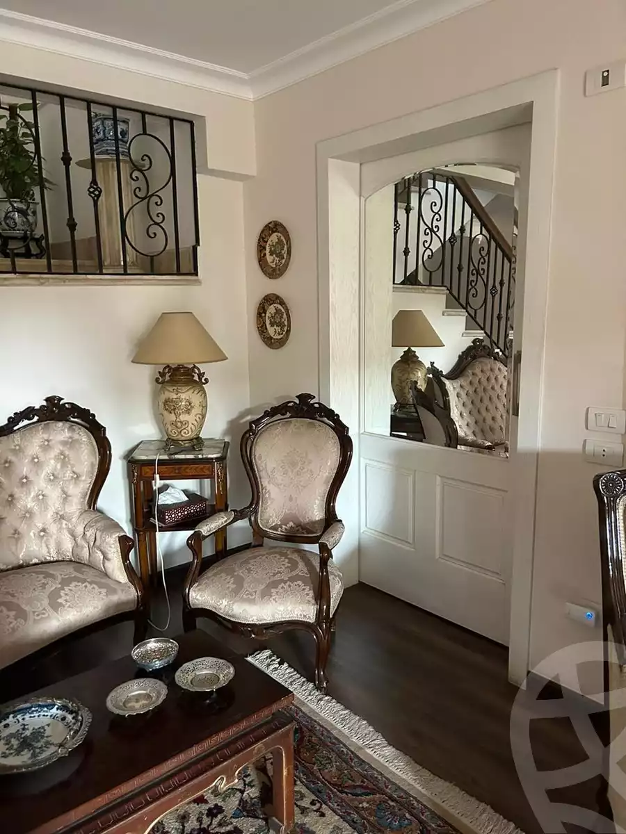 https://aqarmap.com.eg/en/listing/6090981-for-sale-cairo-el-sheikh-zayed-city-compounds-green-3