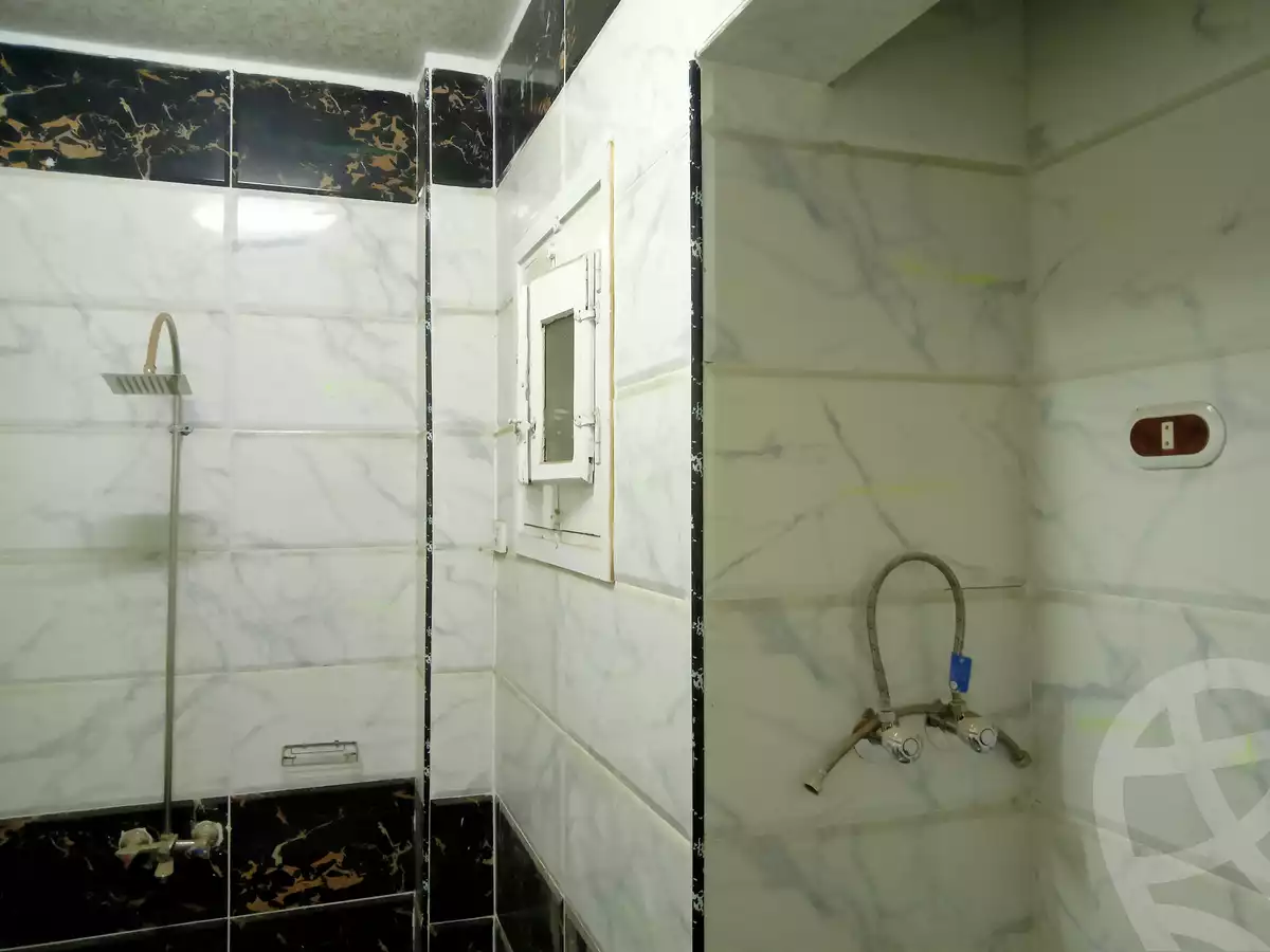https://aqarmap.com.eg/ar/listing/6091527-for-rent-cairo-ain-shams-ain-shams-el-sharkia-el-zahraa-st