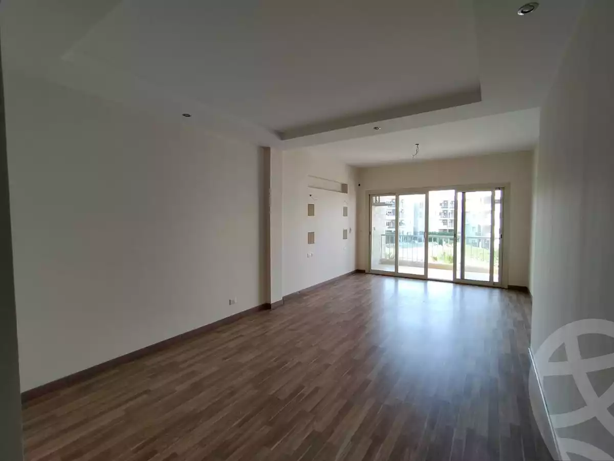 https://aqarmap.com.eg/en/listing/6092607-for-sale-cairo-el-sheikh-zayed-city-compounds-dh-drys