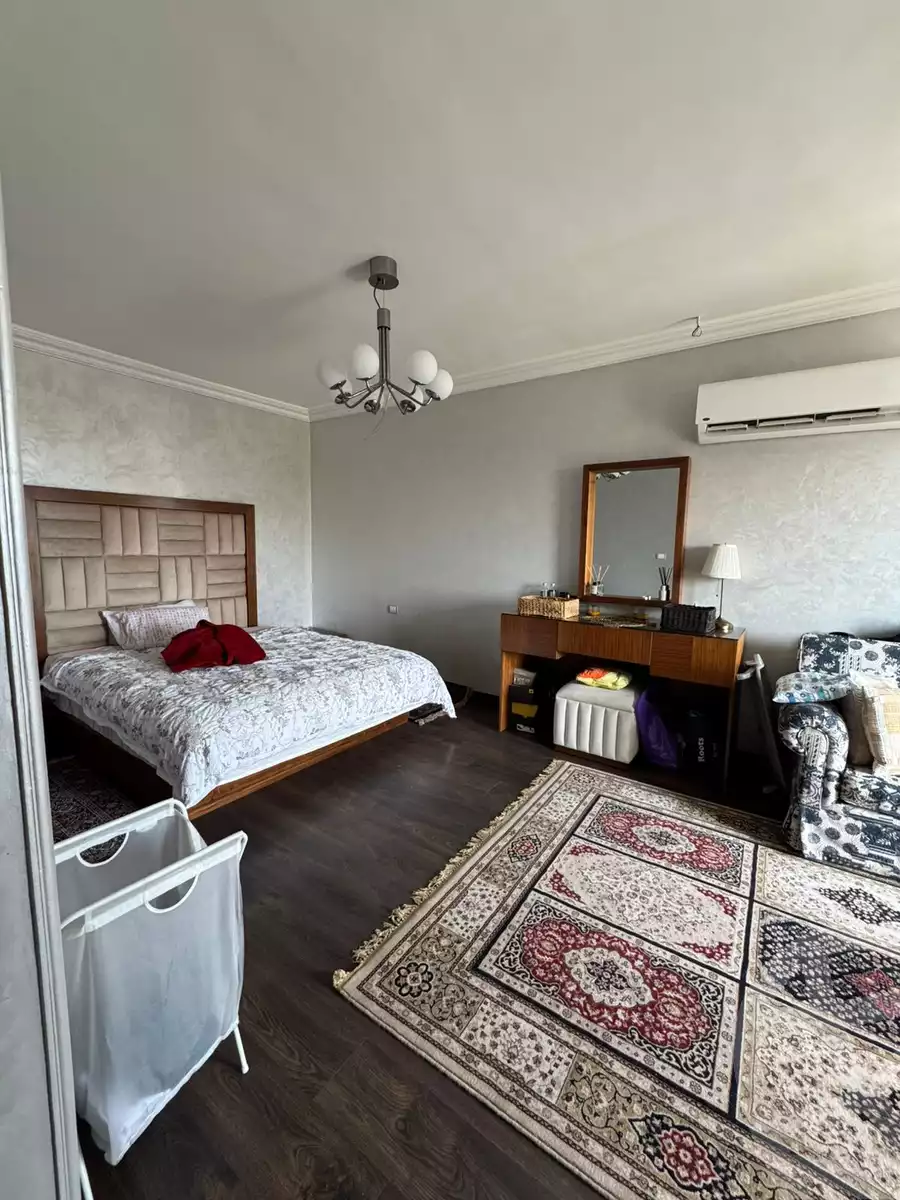 https://aqarmap.com.eg/en/listing/6093127-for-sale-cairo-el-sheikh-zayed-city-compounds-jewar