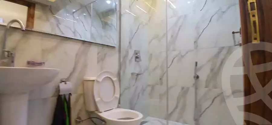 https://aqarmap.com.eg/ar/listing/6092600-for-rent-alexandria-lm-mwr-lm-mwr-lshty-kornesh-el-maamoura-st