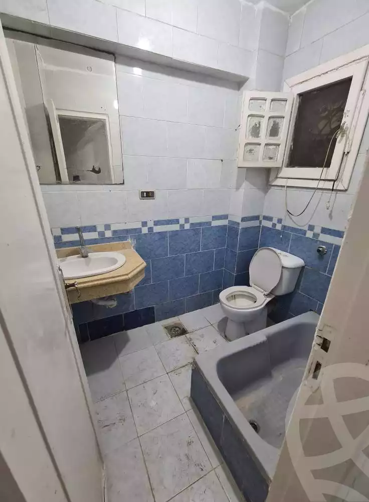 https://aqarmap.com.eg/en/listing/6093392-for-sale-alexandria-l-jmy-shataa-el-nakheel