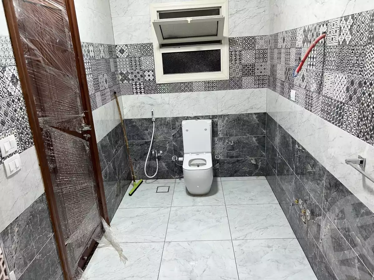 https://aqarmap.com.eg/en/listing/6093344-for-rent-cairo-new-cairo-ganob-el-akadamiya-south-academy-h-el-shaheed-mohamed-zrd-st