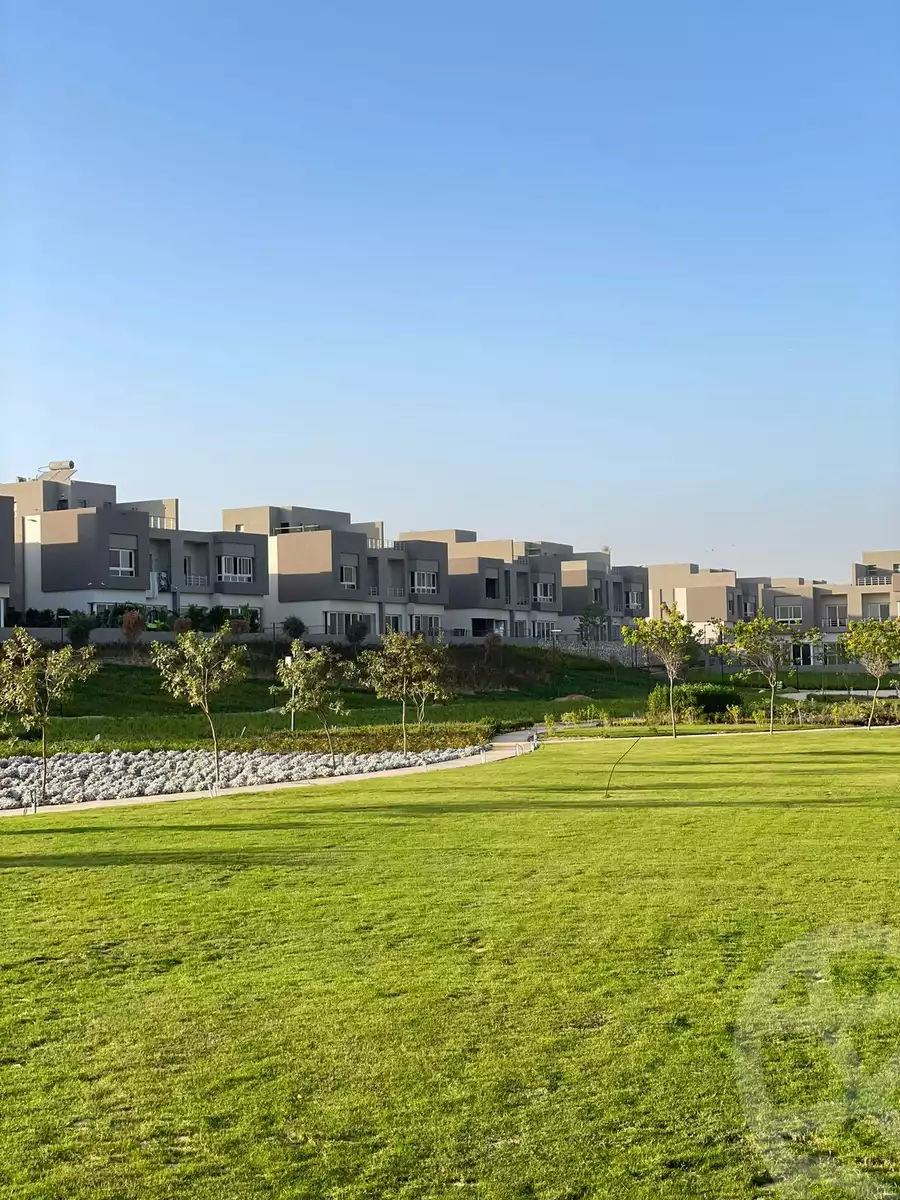 https://aqarmap.com.eg/en/listing/6093654-for-sale-cairo-el-sheikh-zayed-city-compounds-etapa
