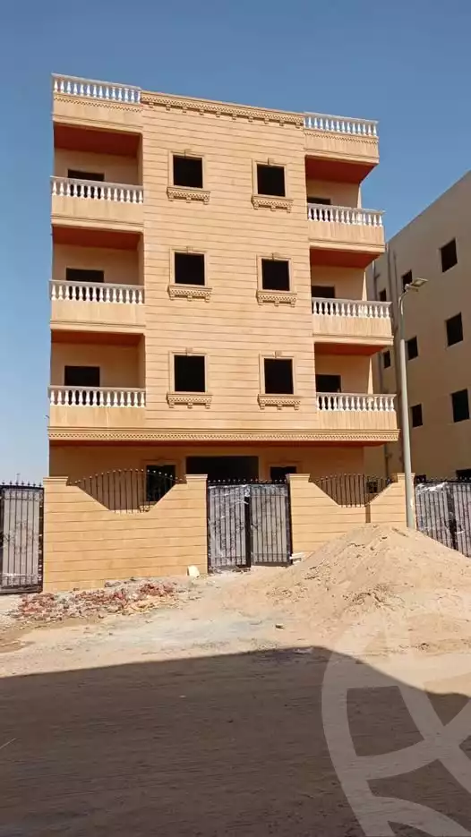 https://aqarmap.com.eg/ar/listing/6094007-for-sale-cairo-badr-city-hai-el-ashgar-featured-neighborhood