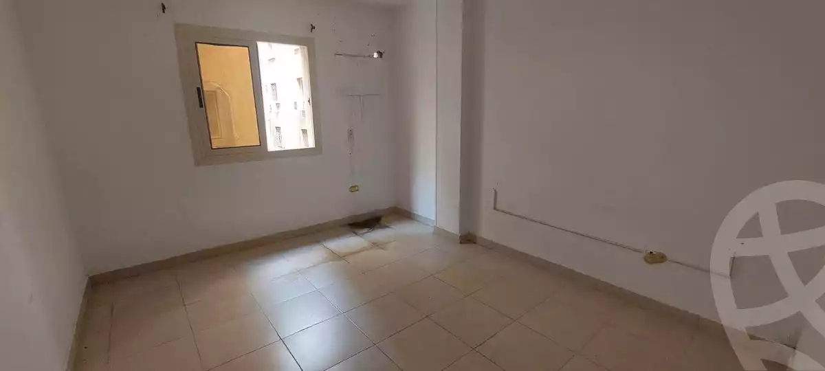 https://aqarmap.com.eg/ar/listing/6094357-for-rent-cairo-mokattam-compounds-kmbwnd-jwldn-jyts