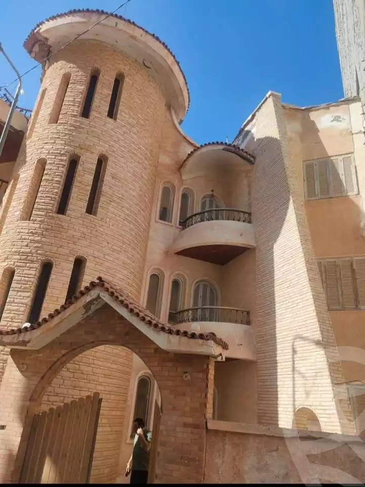 https://aqarmap.com.eg/en/listing/6095413-for-sale-alexandria-abu-talat