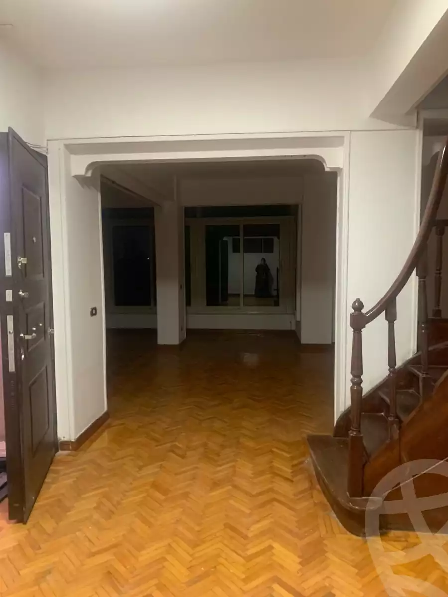 https://aqarmap.com.eg/en/listing/6096307-for-sale-cairo-ljyz-shareaa-morad  charel degol