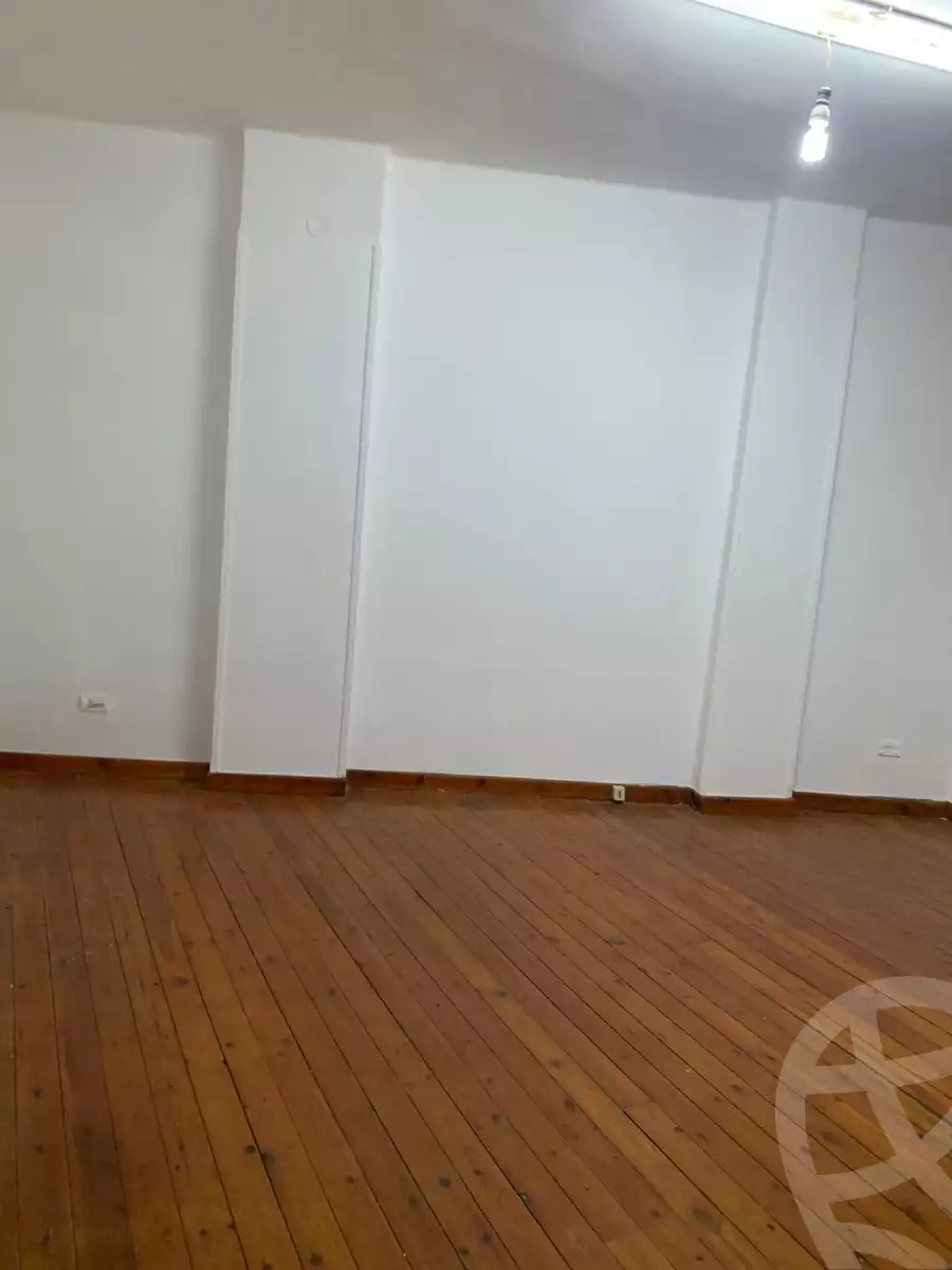 https://aqarmap.com.eg/en/listing/6096307-for-sale-cairo-ljyz-shareaa-morad  charel degol