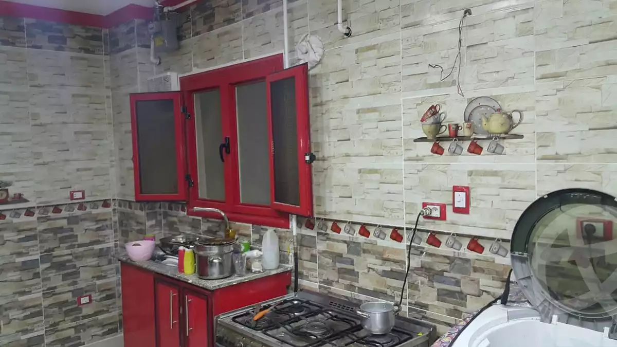 https://aqarmap.com.eg/en/listing/6096945-for-sale-cairo-helwan-helwan-el-sharkeya-gaafar-st