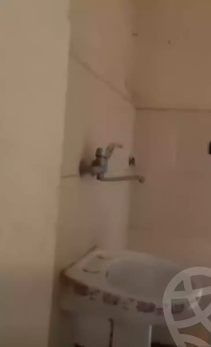 https://aqarmap.com.eg/ar/listing/6097445-for-sale-gharbia-tanta-tanta-city-kafr-essam-st
