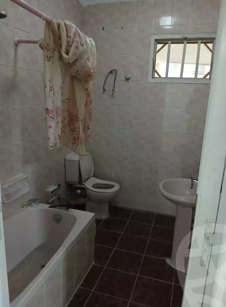 https://aqarmap.com.eg/en/listing/6097518-for-sale-alexandria-l-jmy-el-hanouvel