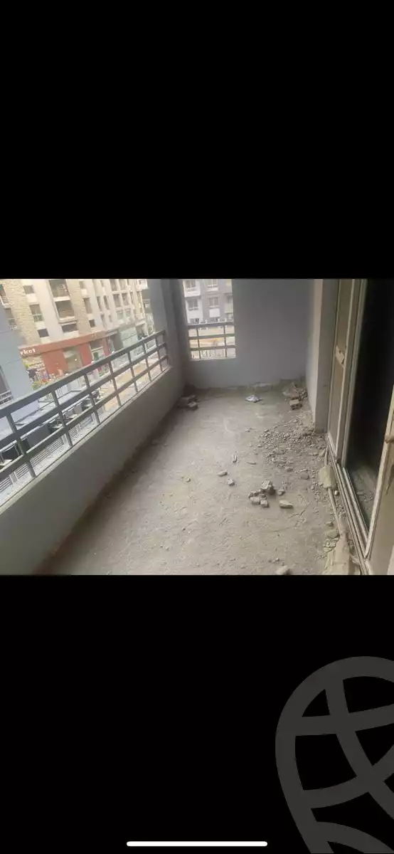 https://aqarmap.com.eg/en/listing/6097651-for-sale-cairo-mokattam-el-hadabah-el-wosta-compounds-family-home