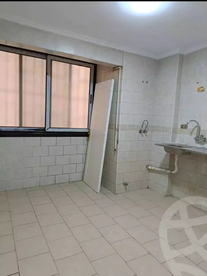 https://aqarmap.com.eg/en/listing/6097886-for-rent-cairo-mokattam-lhdb-l-ly-s-zone