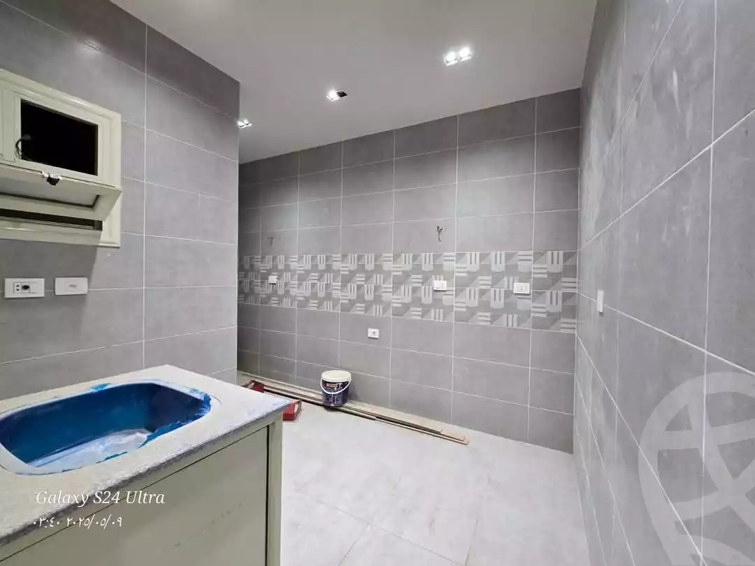 https://aqarmap.com.eg/ar/listing/6097989-for-sale-asyut-asyut-city-el-helaly-st