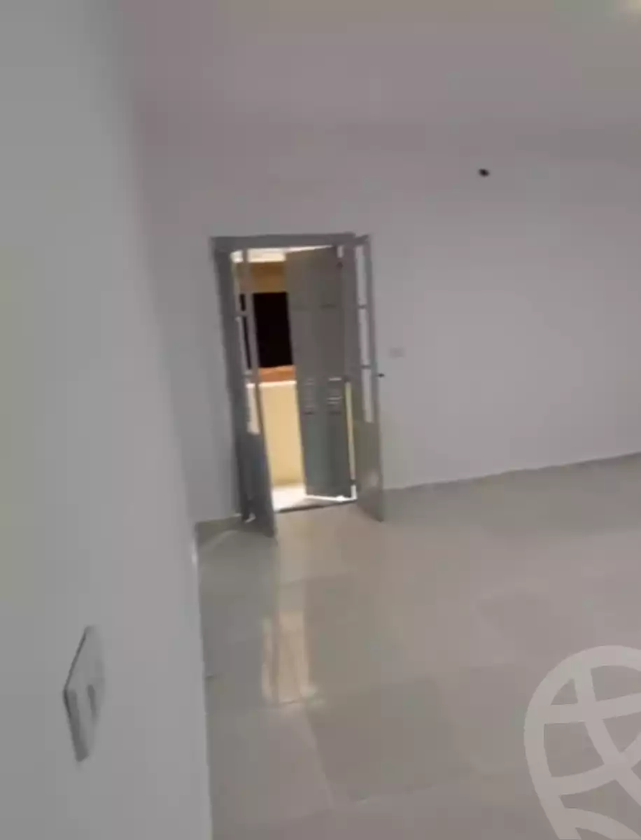 https://aqarmap.com.eg/ar/listing/6098050-for-sale-alexandria-l-jmy-lbytsh-el-hanafeya-st