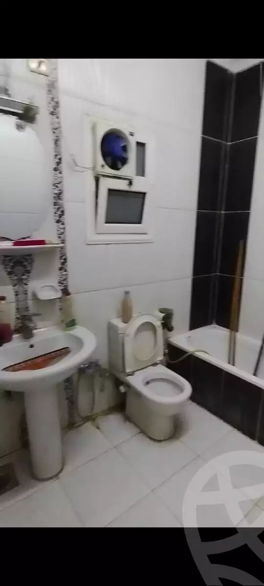 https://aqarmap.com.eg/en/listing/6098055-for-sale-qalyubia-shubra-el-khaima-el-shareaa-el-gadid-st