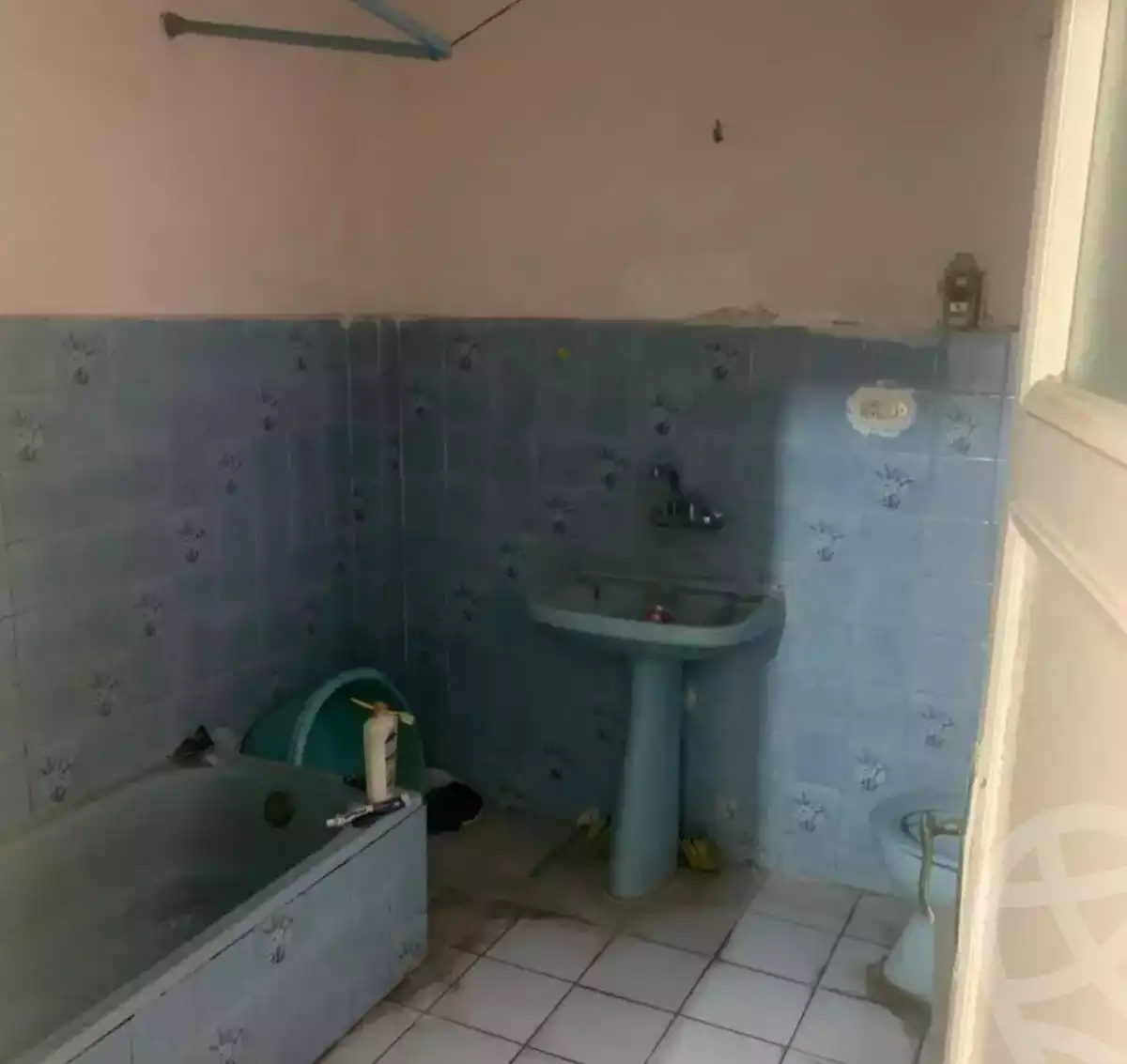 https://aqarmap.com.eg/ar/listing/6098156-for-rent-alexandria-ganaklis