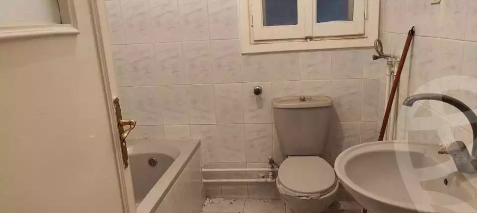https://aqarmap.com.eg/en/listing/6098376-for-rent-alexandria-ganaklis-shr-bw-qyr-tryq-lhry