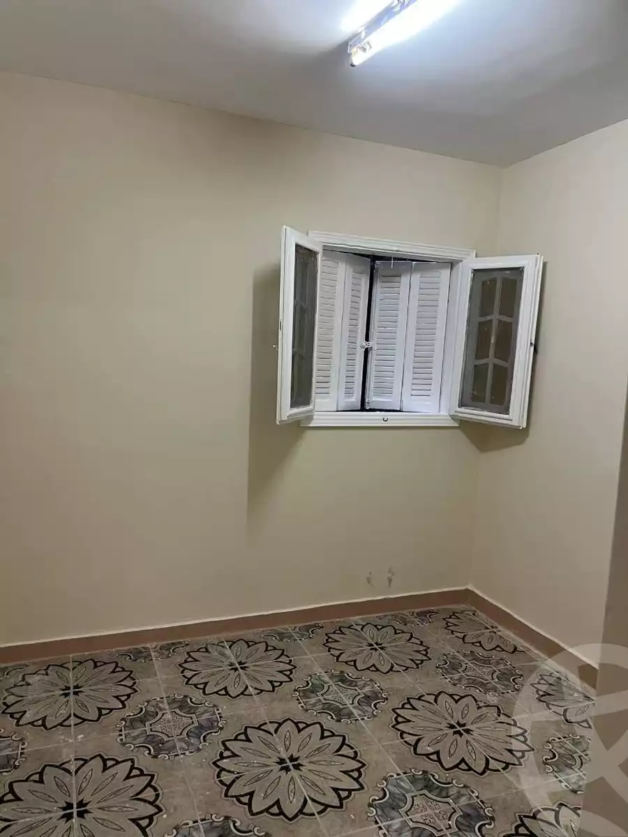 https://aqarmap.com.eg/en/listing/6098725-for-sale-alexandria-l-jmy-lbytsh-el-saleheen-mosque-st
