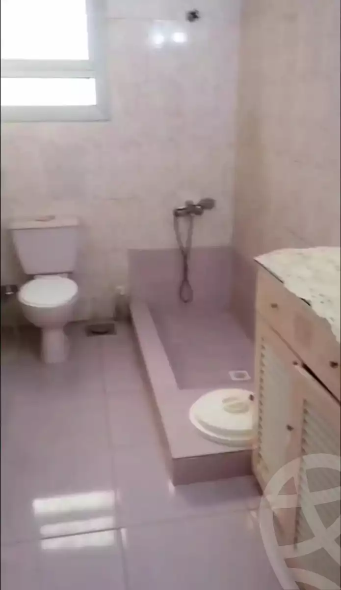 https://aqarmap.com.eg/ar/listing/6098785-for-sale-cairo-mokattam-lhdb-l-ly-shr-krym-bnwn