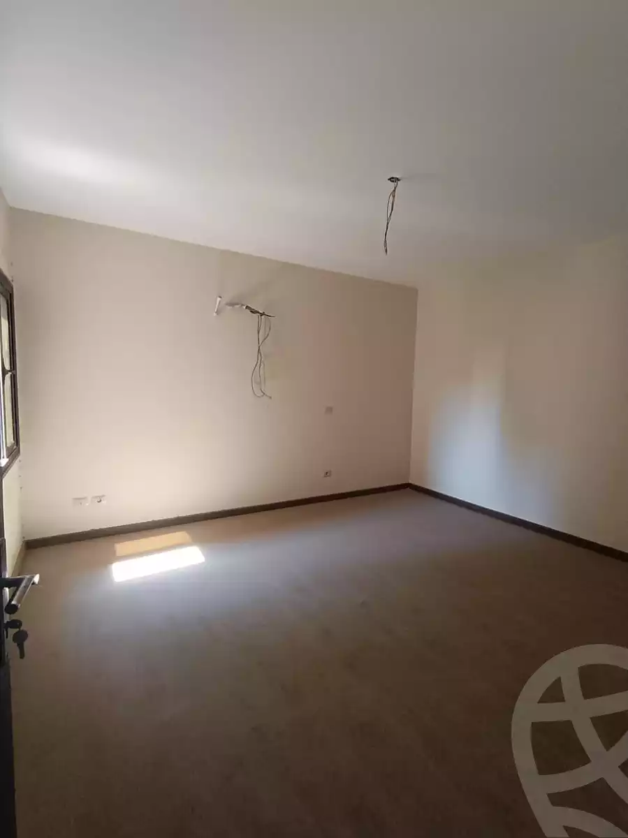 https://aqarmap.com.eg/en/listing/6098782-for-sale-cairo-new-cairo-compounds-el-deyar-mokhabarat
