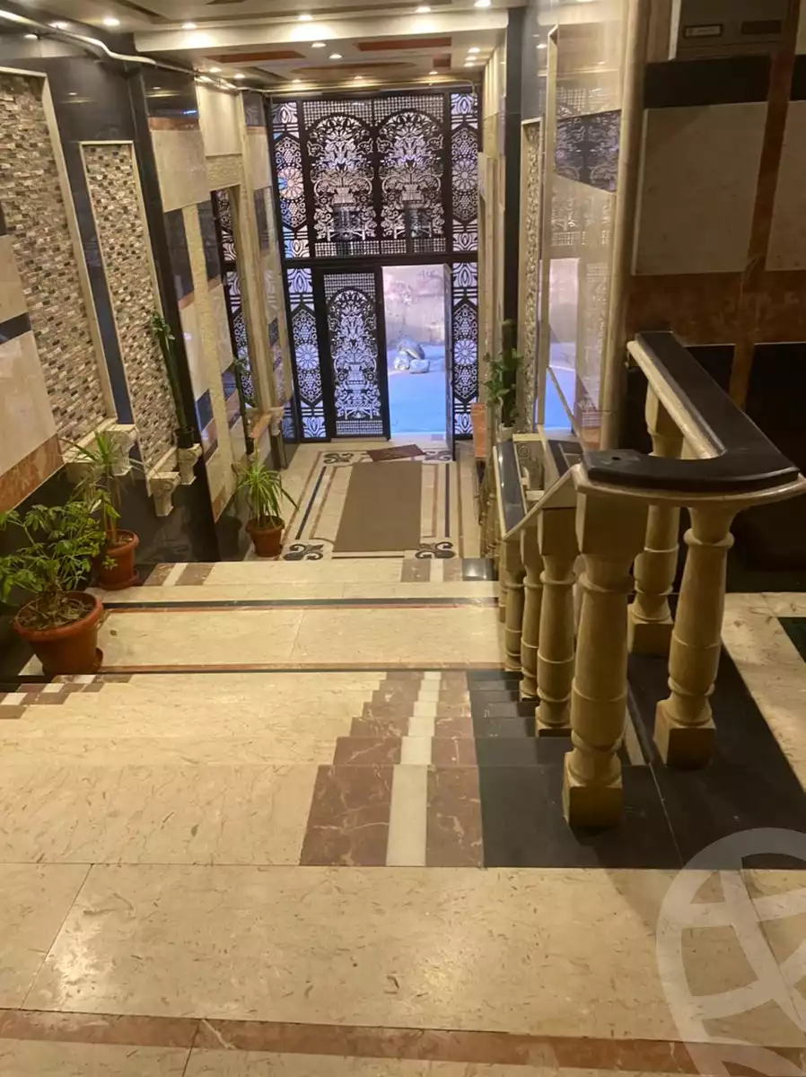 https://aqarmap.com.eg/ar/listing/6099150-for-sale-alexandria-sporting-zakareya-ghoneim-st