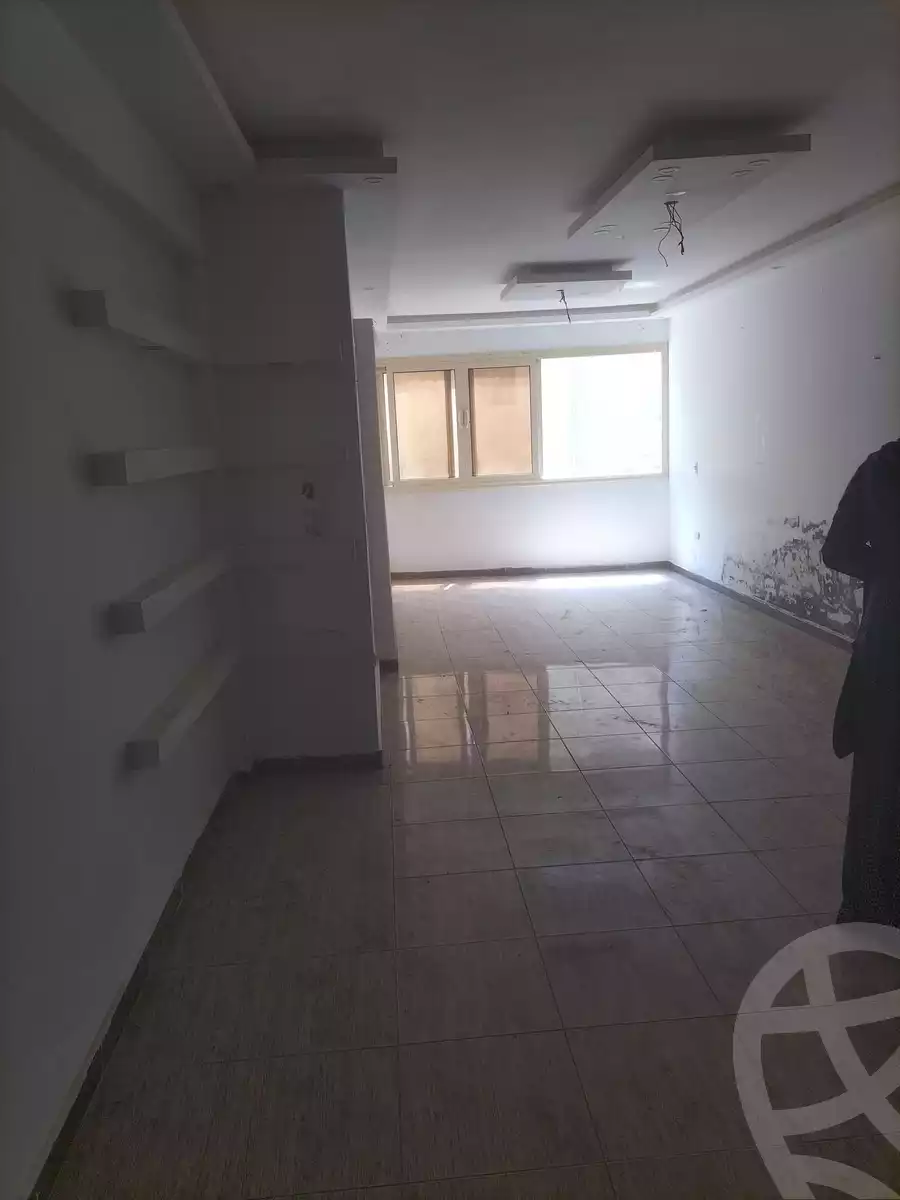 https://aqarmap.com.eg/ar/listing/6100088-for-rent-alexandria-l-jmy-el-hanouvel-al-haded-we-al-soulb-st