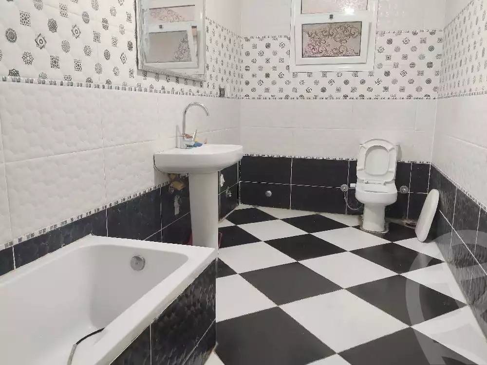 https://aqarmap.com.eg/en/listing/6100568-for-rent-cairo-elnozha-mohammed-kamel-hussein-st