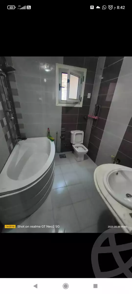 https://aqarmap.com.eg/ar/listing/6100582-for-sale-alexandria-sydy-bshr-sydy-bshr-bhry-gamal-abd-el-nasir-st