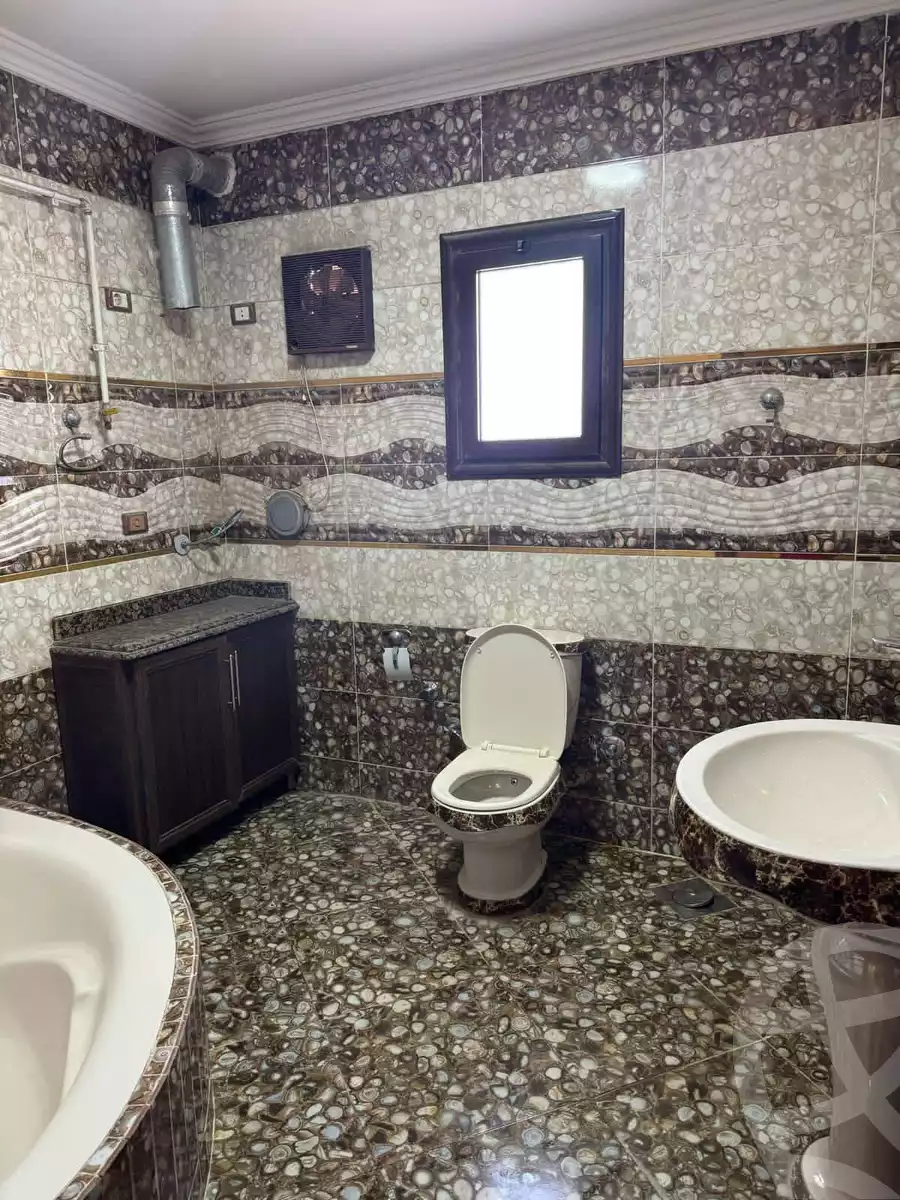 https://aqarmap.com.eg/en/listing/6100955-for-rent-cairo-mokattam-el-hadabah-el-wosta-6th-zone