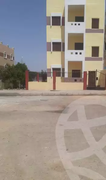 https://aqarmap.com.eg/en/listing/6100964-for-sale-sohag-mdyn-swhj-ljdyd
