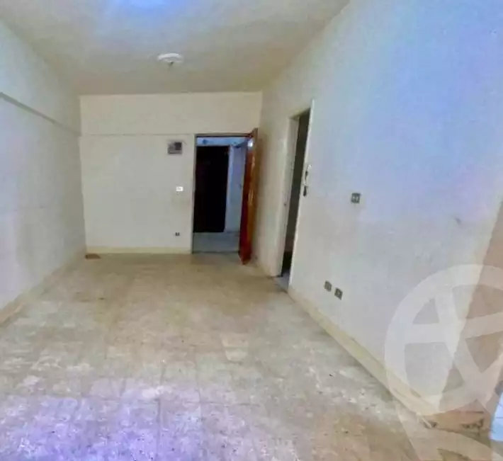 https://aqarmap.com.eg/ar/listing/6100981-for-sale-alexandria-bolekly-mostafa-kamel-stt