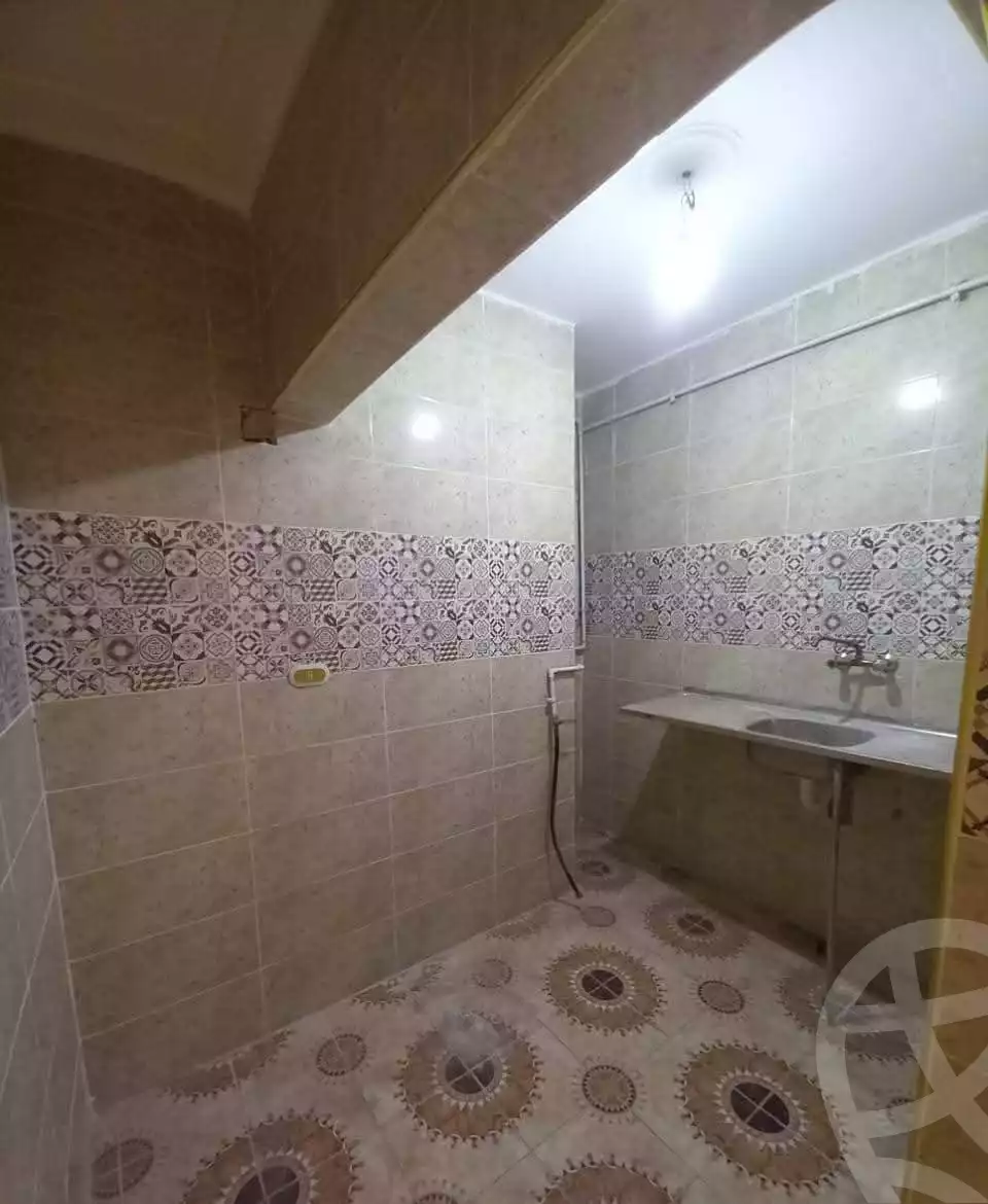 https://aqarmap.com.eg/ar/listing/6101333-for-sale-alexandria-l-jmy-lbytsh-el-bostan-st