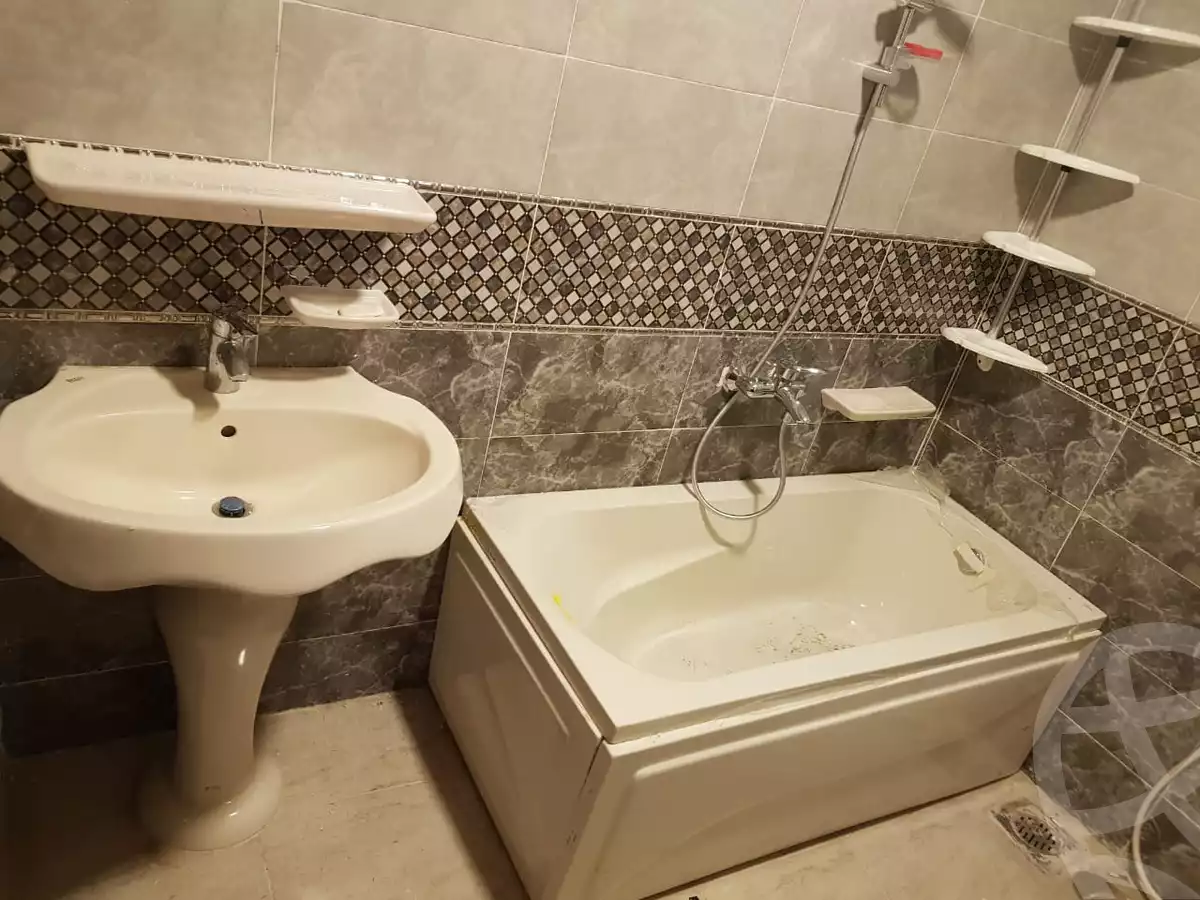 https://aqarmap.com.eg/en/listing/6101344-for-sale-alexandria-smouha-compounds-in-smouha-hadayek-al-saraya