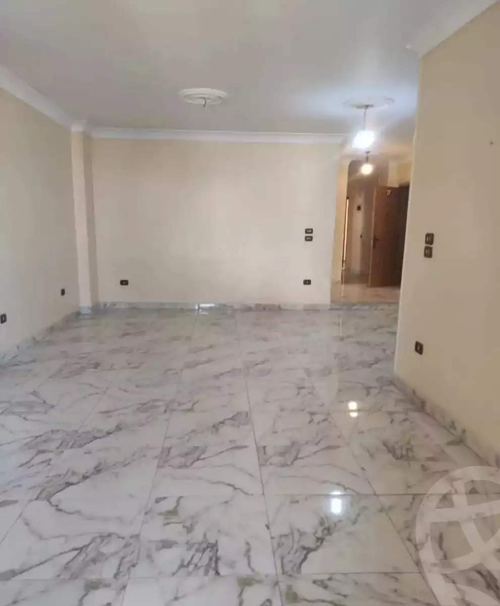 https://aqarmap.com.eg/ar/listing/6101517-for-rent-cairo-mokattam-lhdb-l-ly-manteqt-ganob-s
