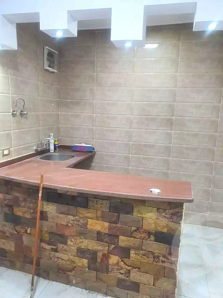 https://aqarmap.com.eg/ar/listing/6101827-for-sale-alexandria-l-jmy-lbytsh-el-hanafeya-st