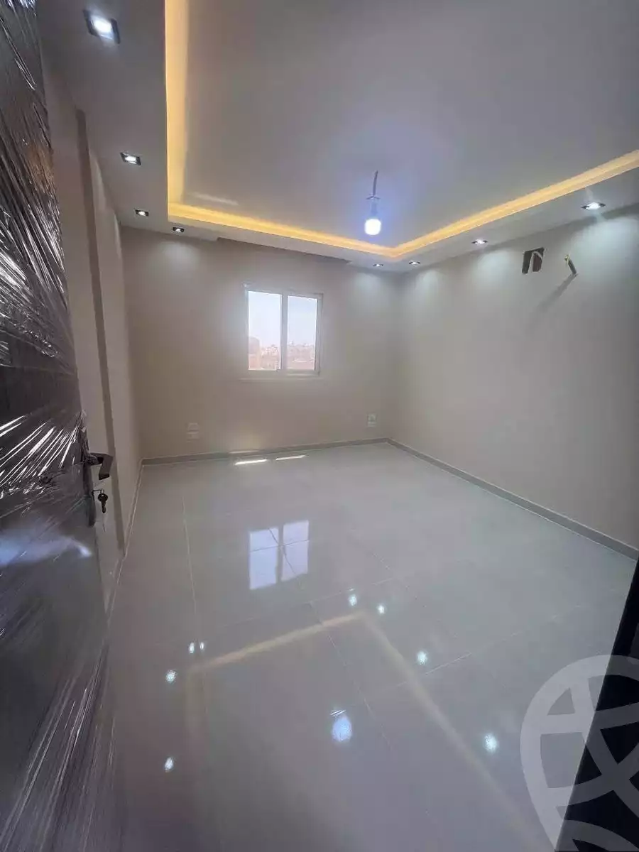 https://aqarmap.com.eg/ar/listing/6102633-for-sale-cairo-helwan-helwan-el-sharkeya-abd-el-rahman-pasha-st