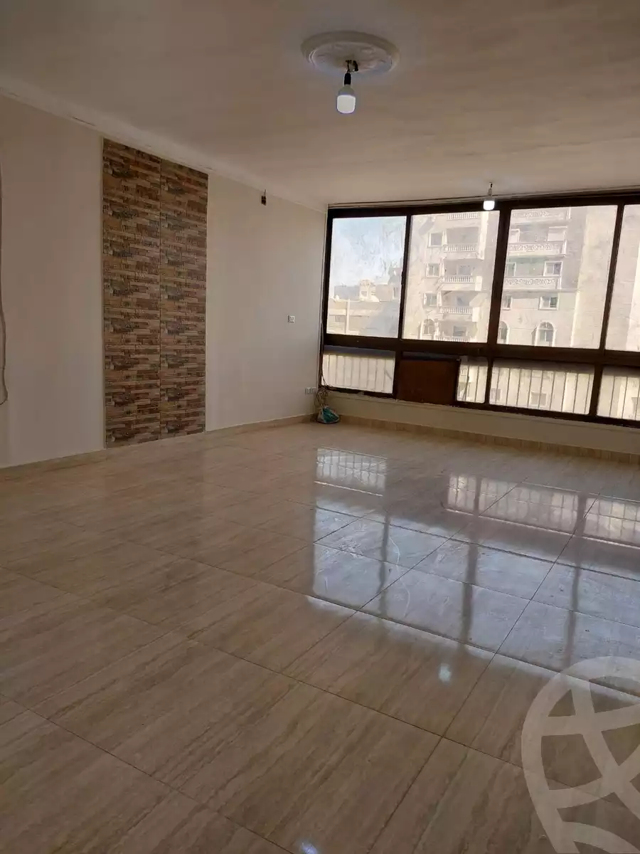 https://aqarmap.com.eg/en/listing/6102929-for-rent-cairo-ain-shams-jsr-lswys