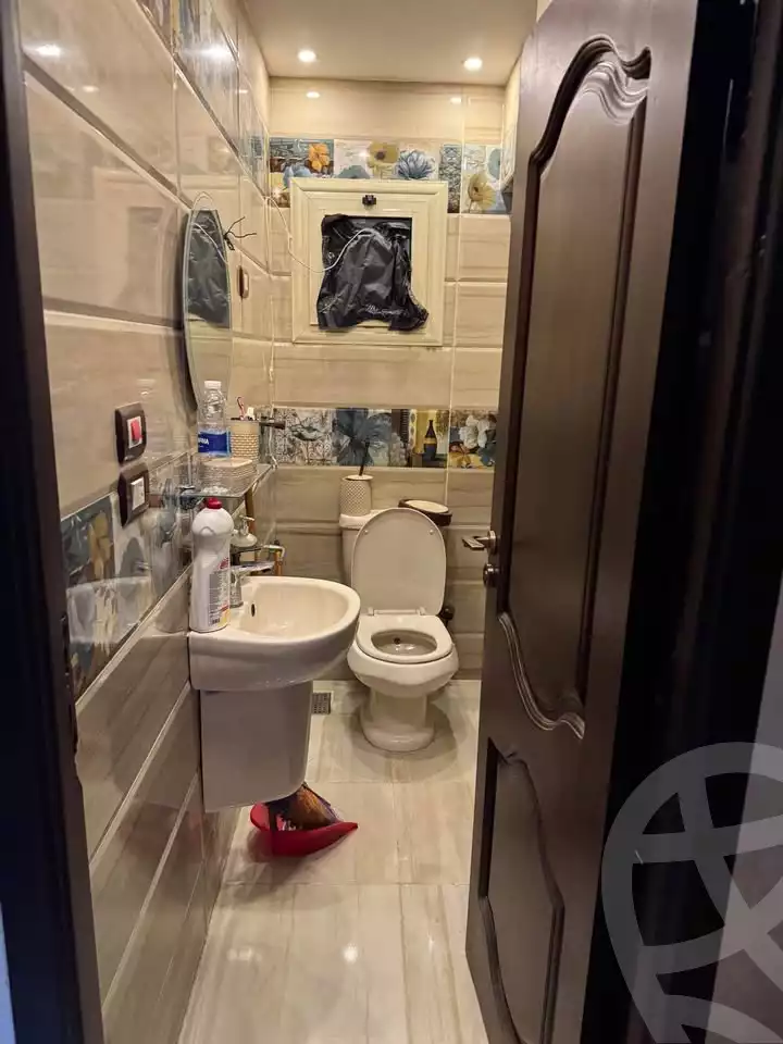 https://aqarmap.com.eg/ar/listing/6104276-for-sale-cairo-mokattam-el-hadabah-el-wosta-compounds-ebad-el-rahman-city