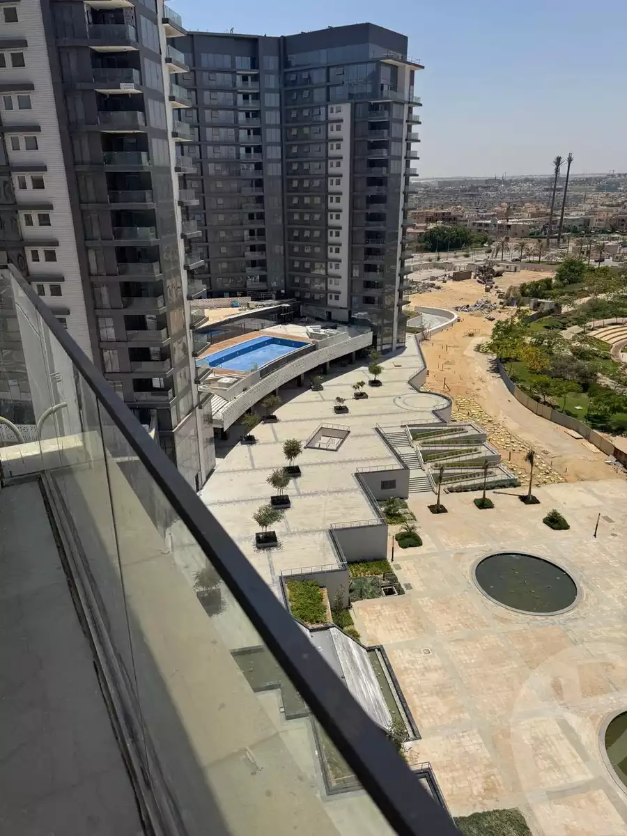 https://aqarmap.com.eg/en/listing/6104604-for-sale-cairo-el-sheikh-zayed-city-compounds-zyd-wr-llttwyr-park-side-residences