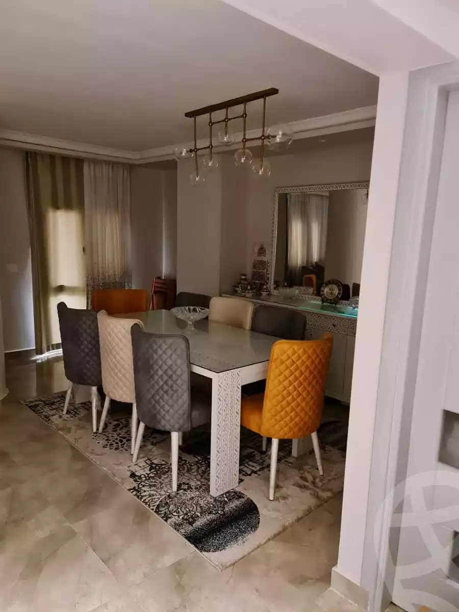 https://aqarmap.com.eg/en/listing/6105102-for-sale-cairo-mokattam-el-hadabah-el-wosta-rd-lmbhth