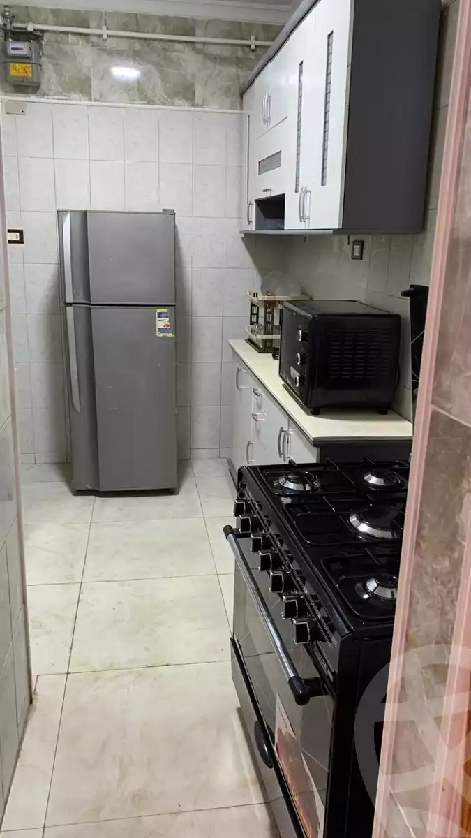 https://aqarmap.com.eg/en/listing/6105689-for-rent-cairo-new-cairo-first-settlement-mhwr-mstfy-kml