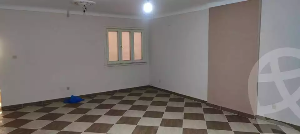 https://aqarmap.com.eg/en/listing/6105929-for-rent-alexandria-ganaklis-shr-bw-qyr-tryq-lhry