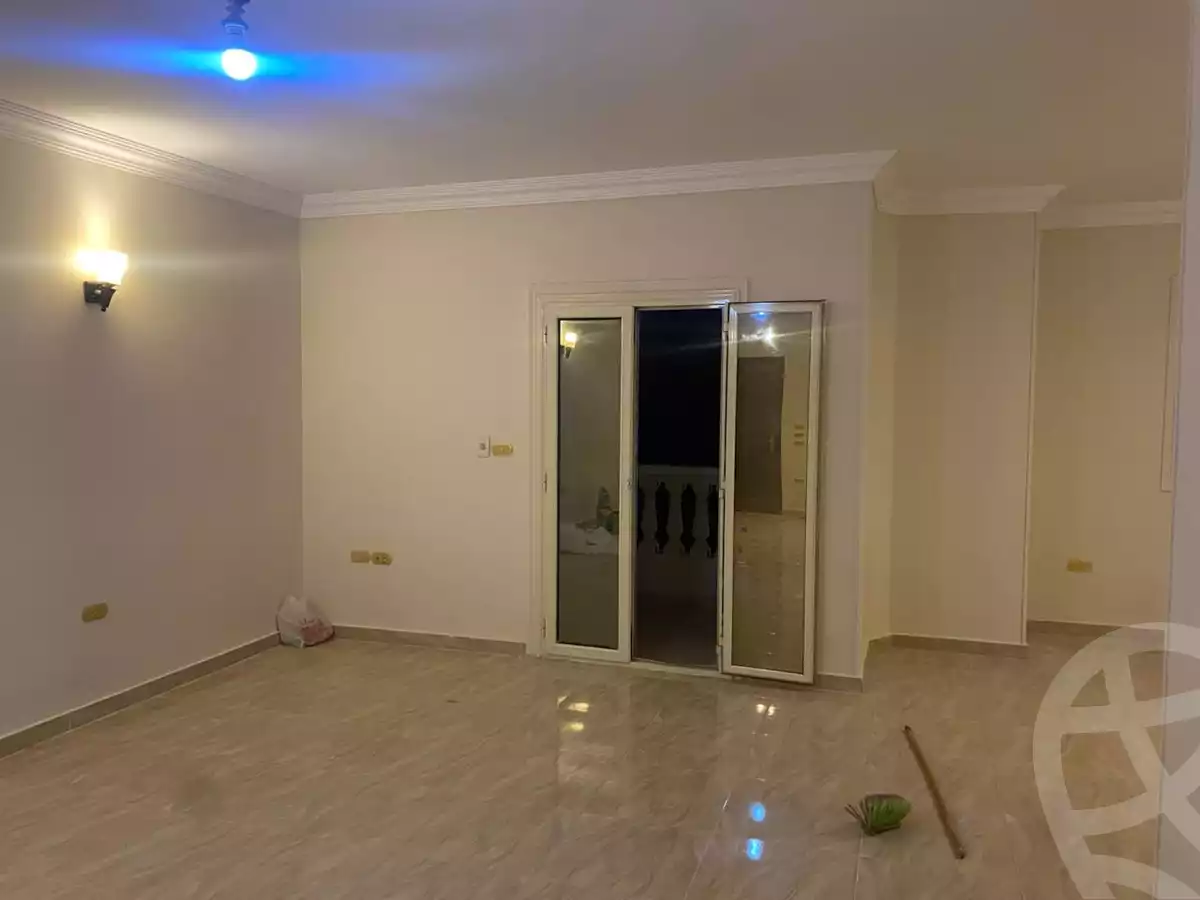 https://aqarmap.com.eg/ar/listing/6106095-for-rent-cairo-new-cairo-el-narges-el-narges-omarat-youssef-el-gendy-st