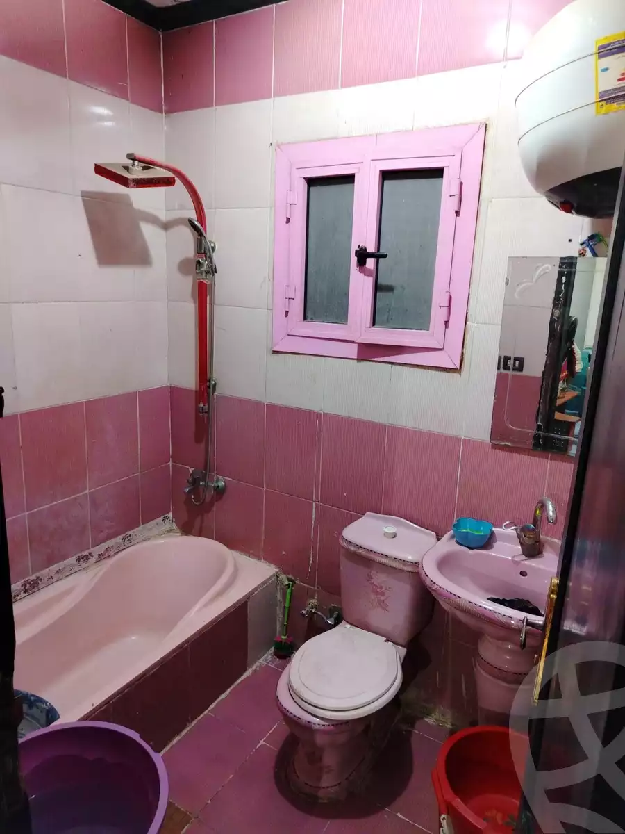 https://aqarmap.com.eg/en/listing/6107120-for-sale-cairo-faisal-kafr-tohormos-queen-nazli-st