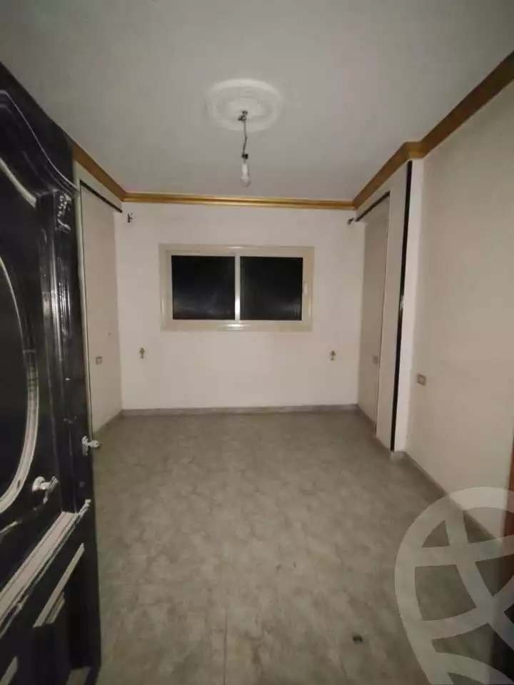 https://aqarmap.com.eg/en/listing/6107809-for-sale-qalyubia-shubra-el-khaima-om-bayoumi