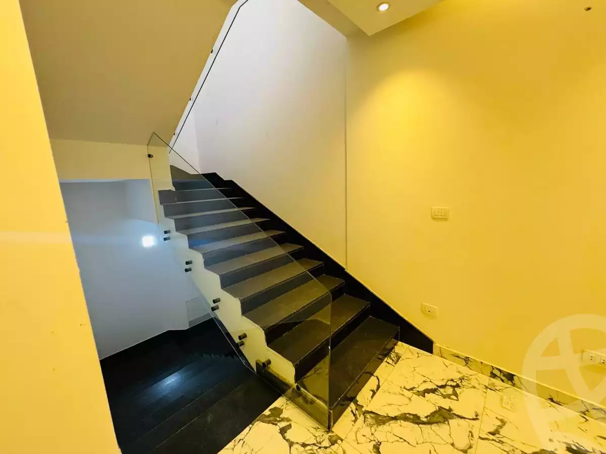 https://aqarmap.com.eg/en/listing/6108413-for-sale-cairo-new-cairo-madinaty-lmntq-lkhms-fylt-group-20