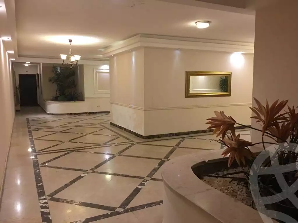 https://aqarmap.com.eg/en/listing/6108468-for-rent-cairo-el-sheikh-zayed-city-compounds-greens